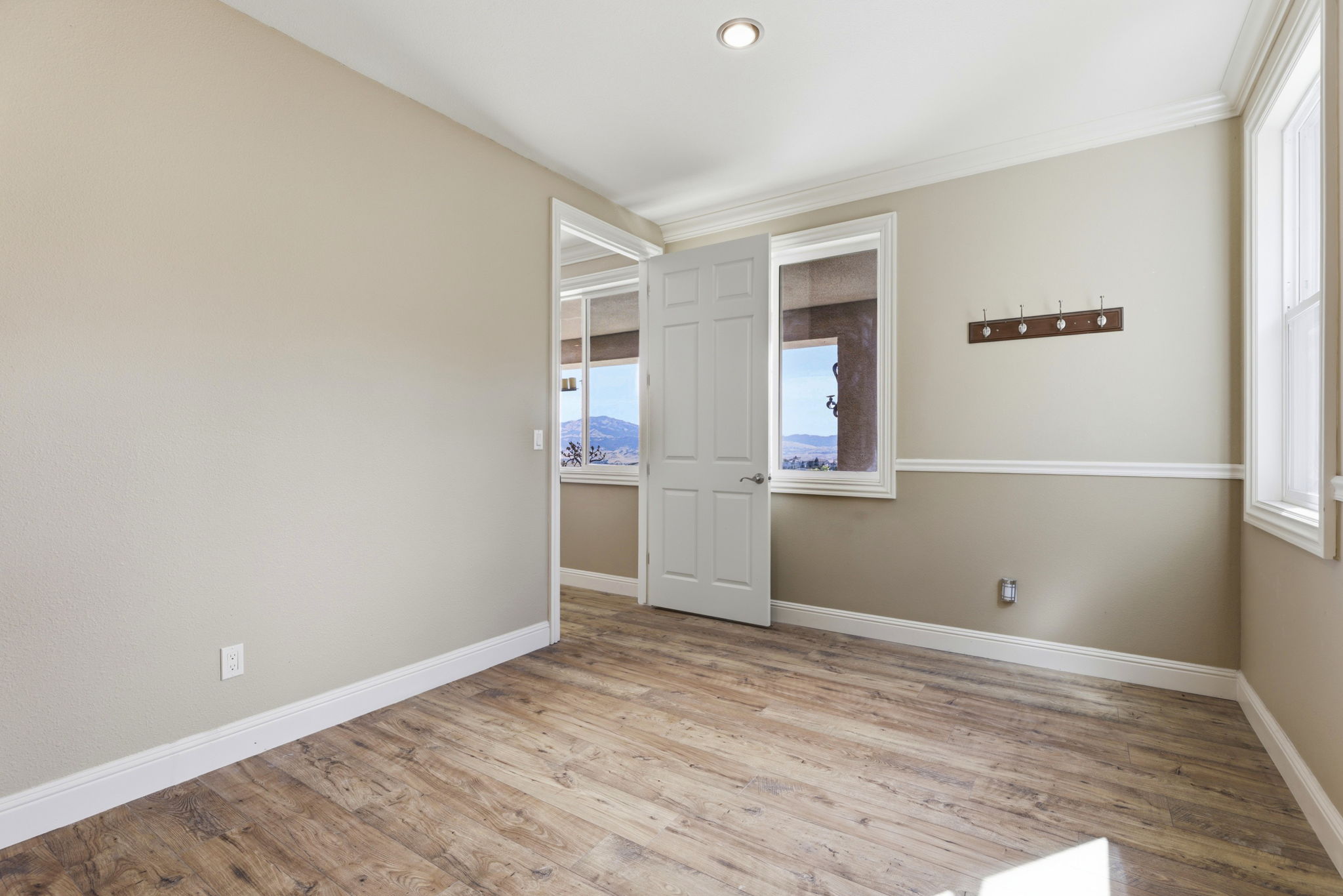 035_F8_3182 Ashbourne Cir