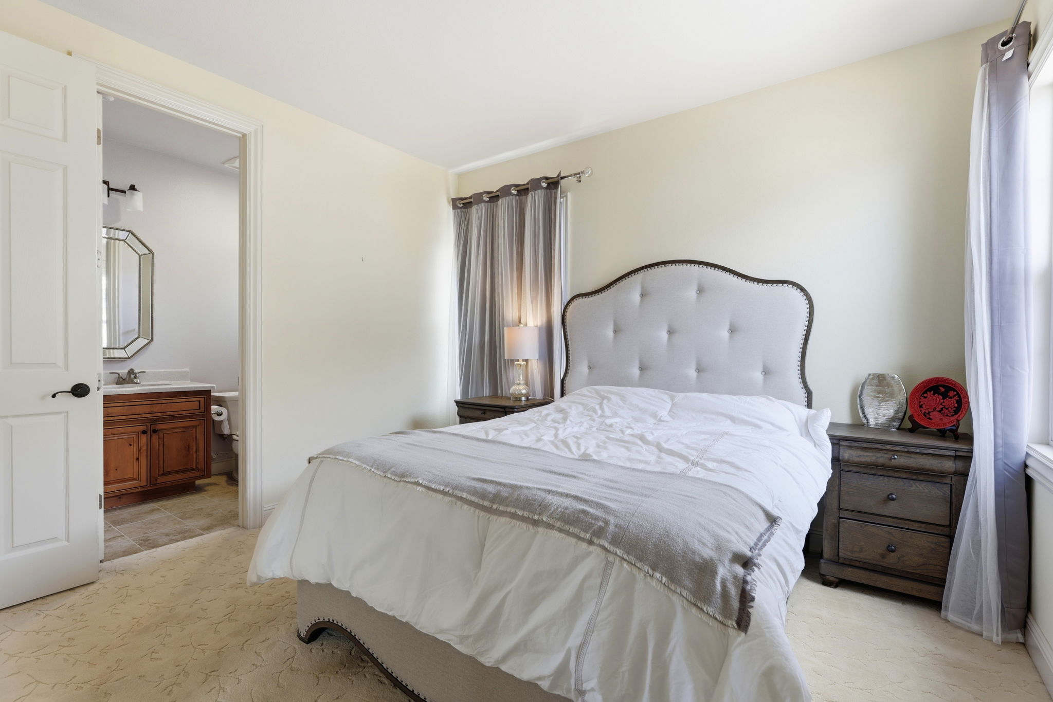 044_F8_3182 Ashbourne Cir