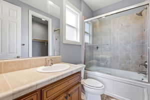 054_F8_3182 Ashbourne Cir