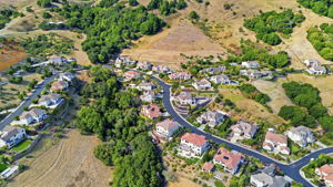019_F8_AERIAL_3182 Ashbourne Cir
