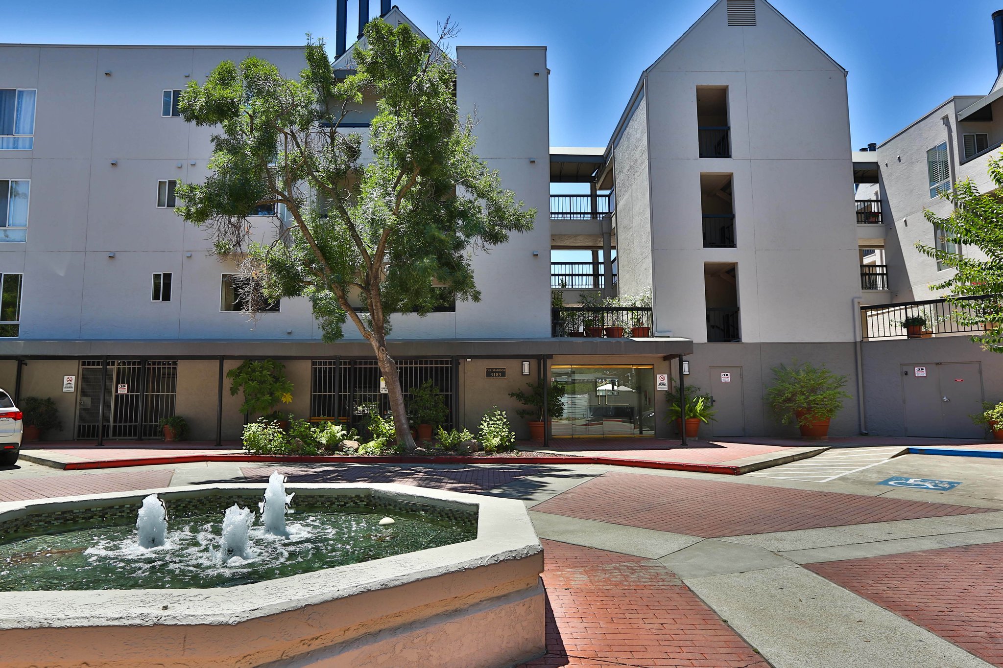 3183 Wayside Plaza, Walnut Creek, CA 94597, USA Photo 19