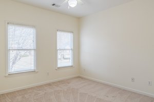  Photo 52