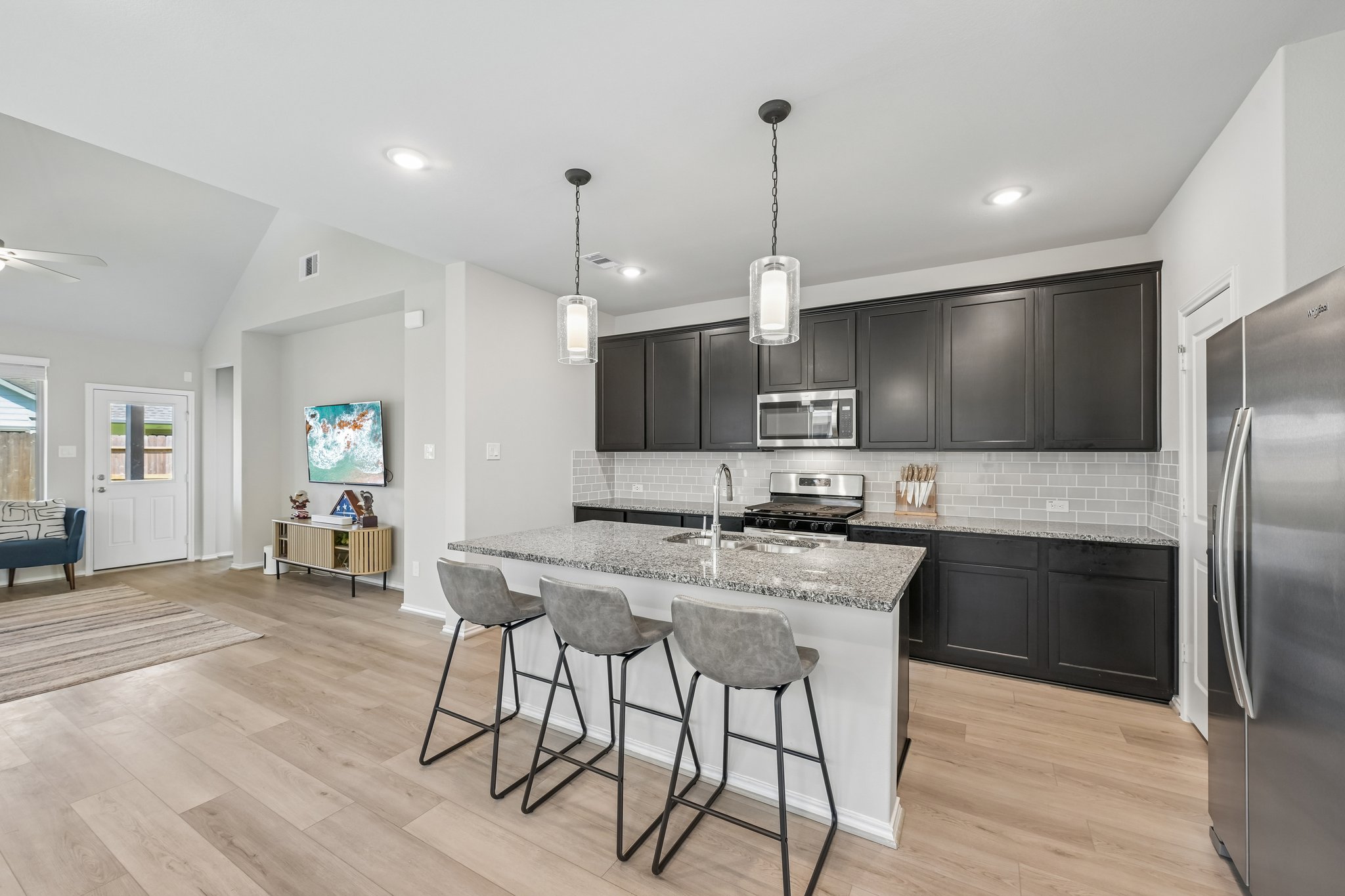 Pecan Cottage Ln-S1608-014.jpg