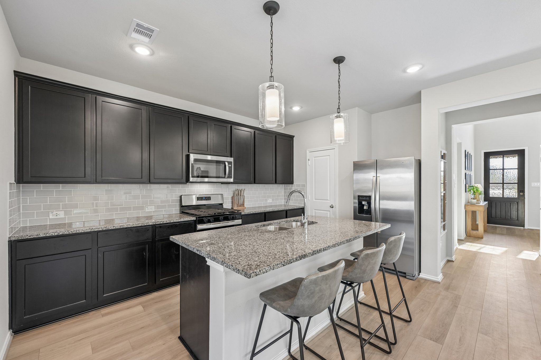 Pecan Cottage Ln-S1608-016.jpg