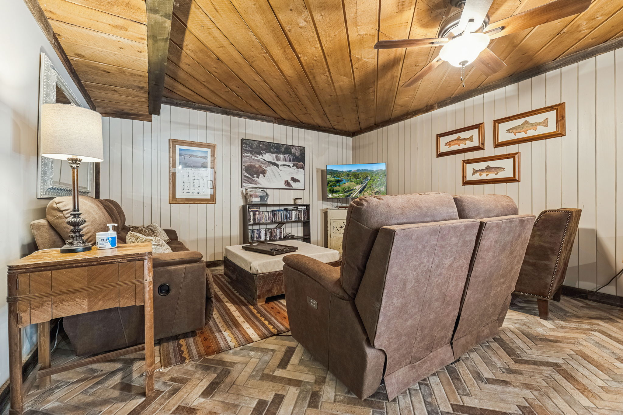  Photo 65