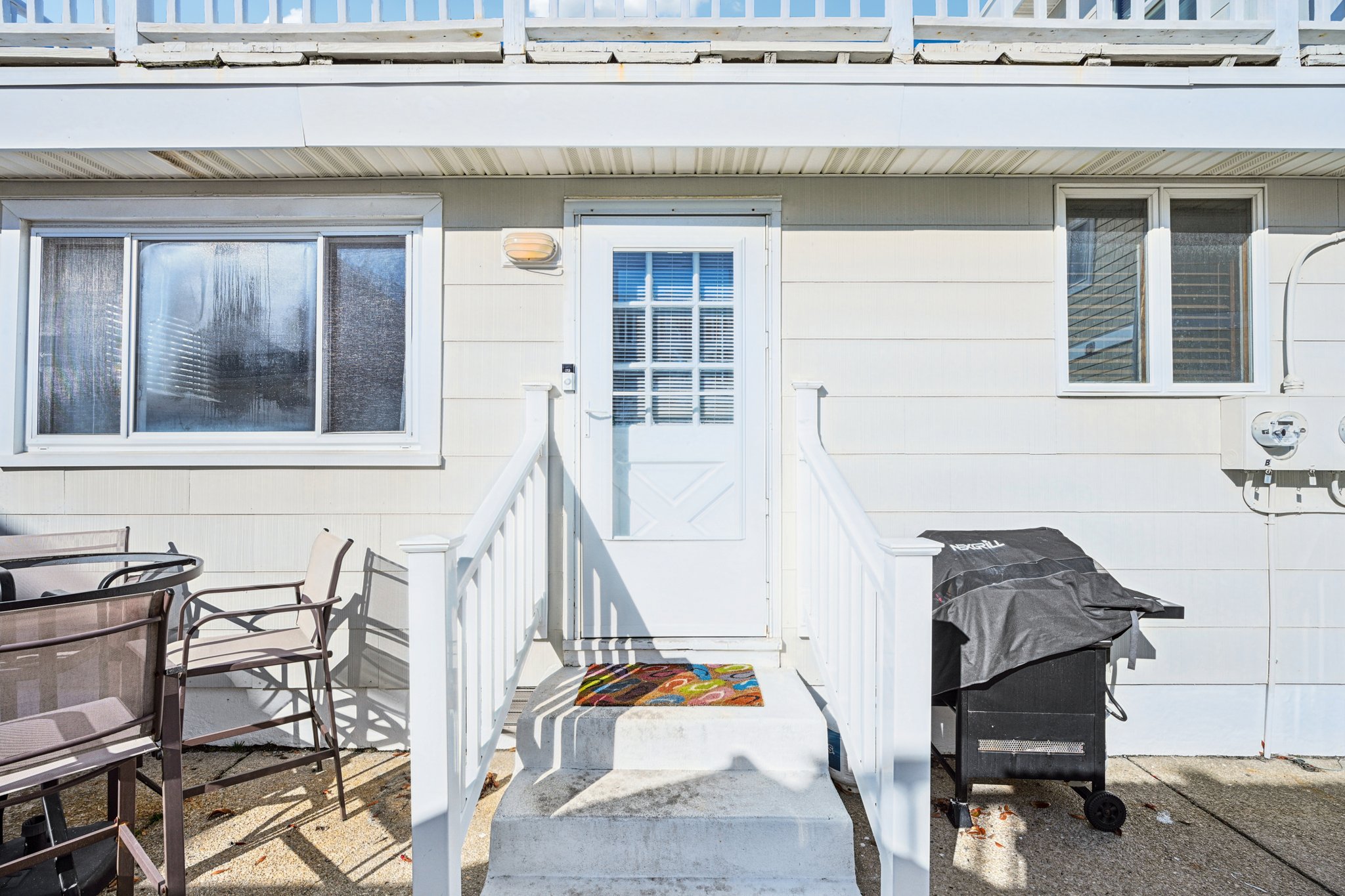 318C E Hollywood Ave-S1401-021.jpg