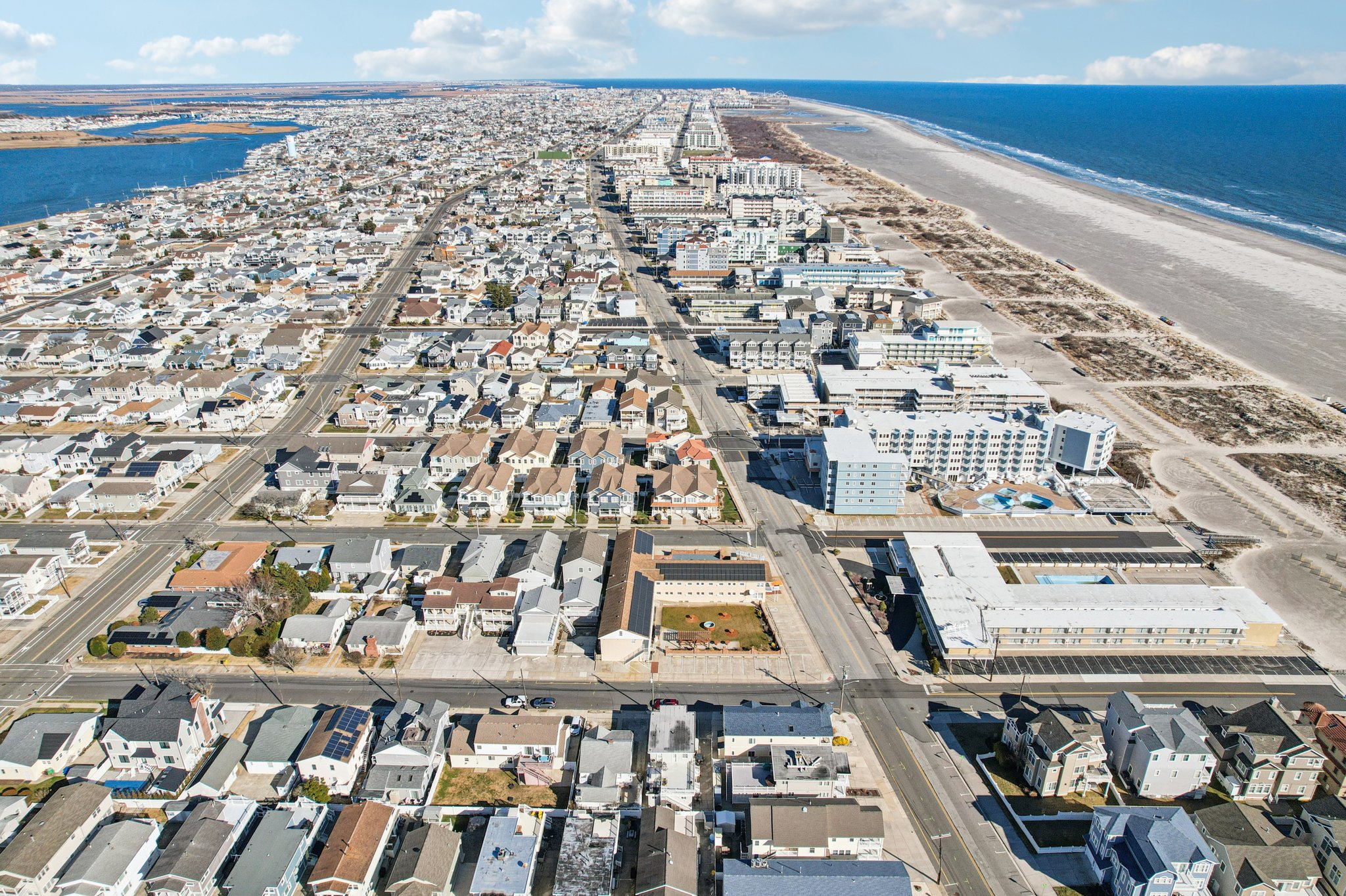 318C E Hollywood Ave-S1401-032.jpg