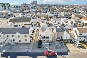 318C E Hollywood Ave-S1401-036.jpg