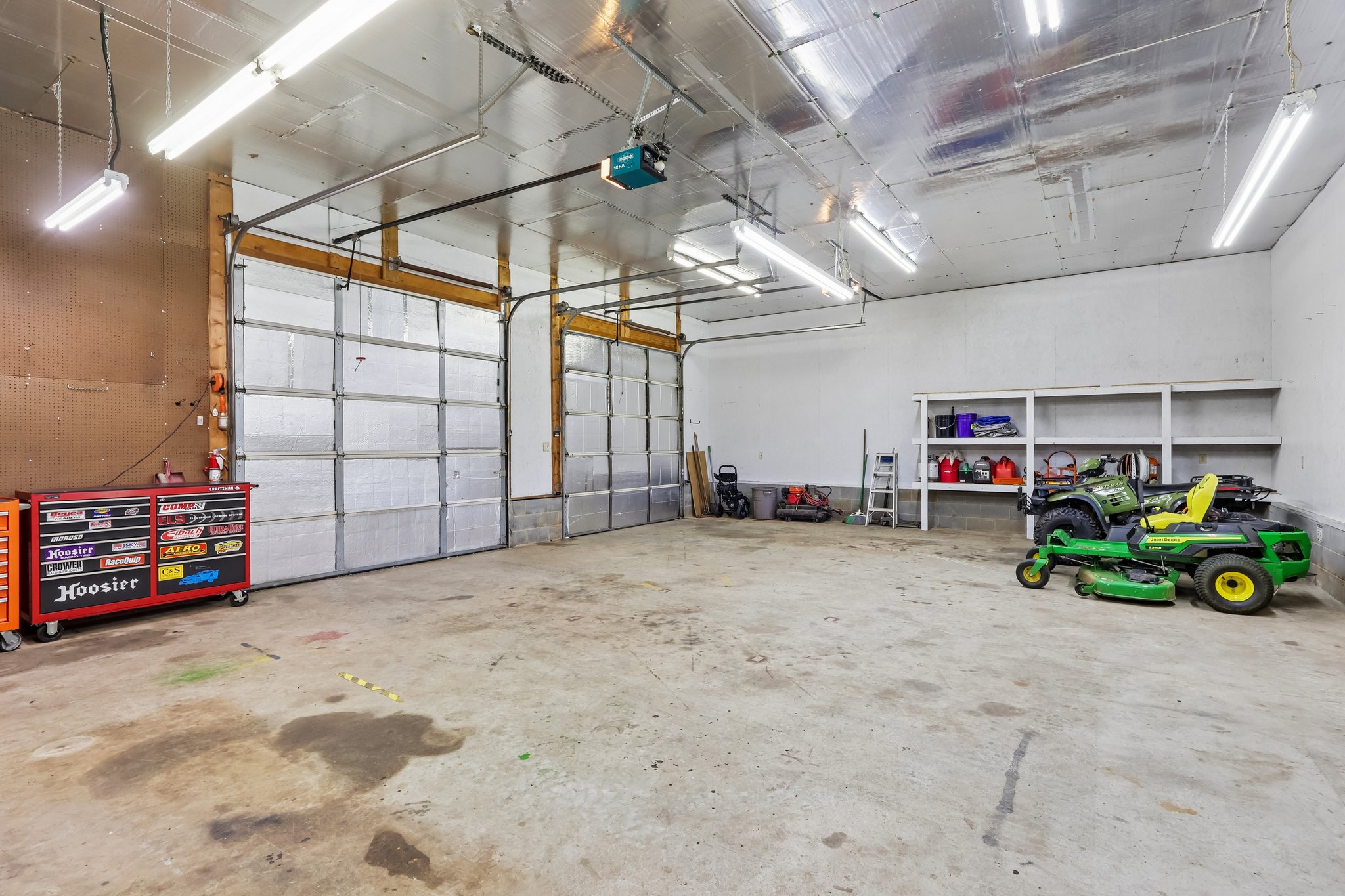 Workshop / Garage