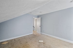  Photo 34