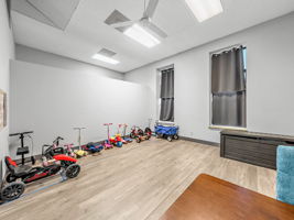 Interior-24