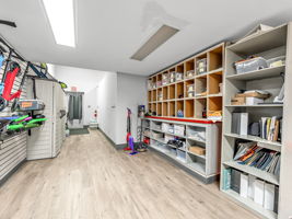 Interior-27