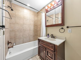 Interior-11