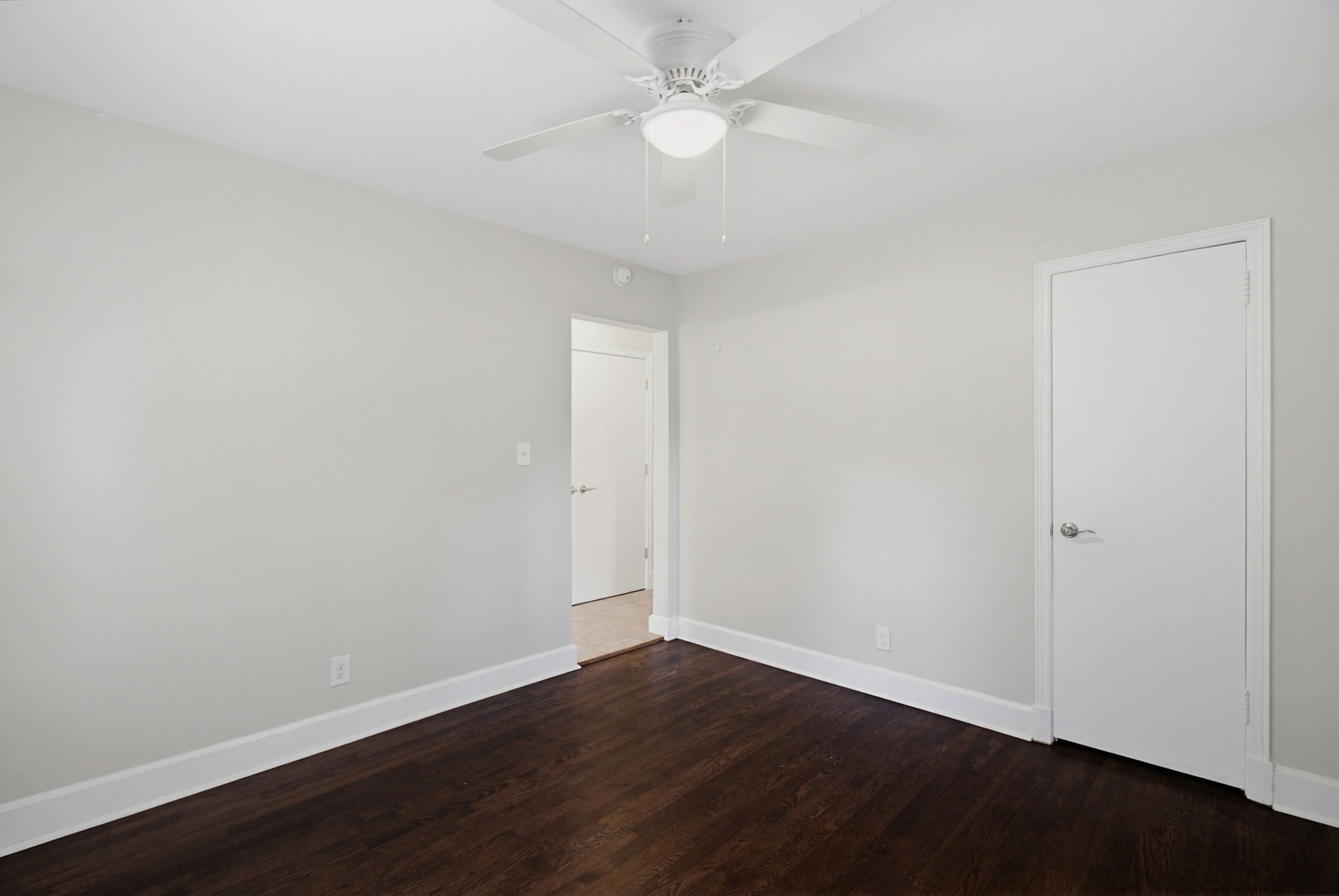 319 Dogwood Cir-19