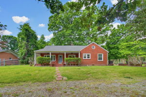 319 Dogwood Cir-1