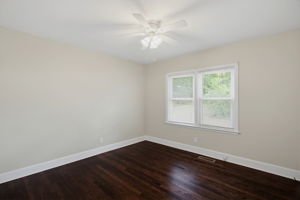 319 Dogwood Cir-21