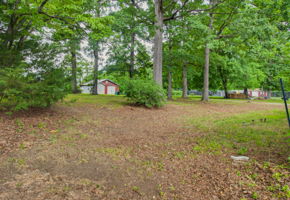 319 Dogwood Cir-26