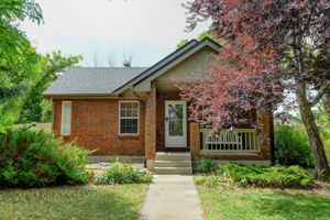  Photo 0