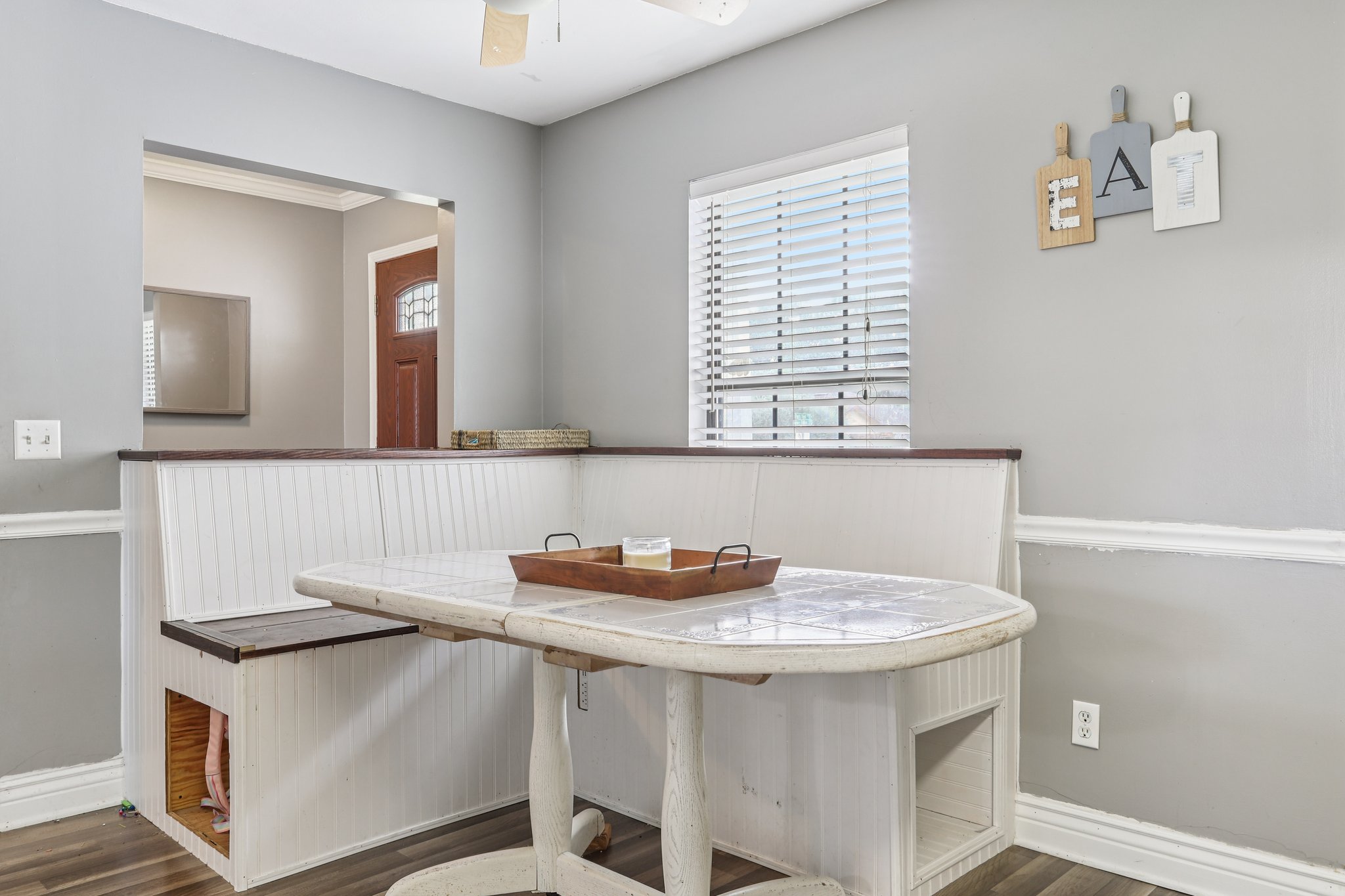 Hickory Hollow Dr N-S0709-011.jpg