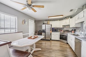 Hickory Hollow Dr N-S0709-012.jpg