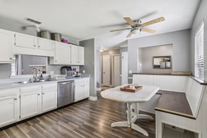 Hickory Hollow Dr N-S0709-013.jpg