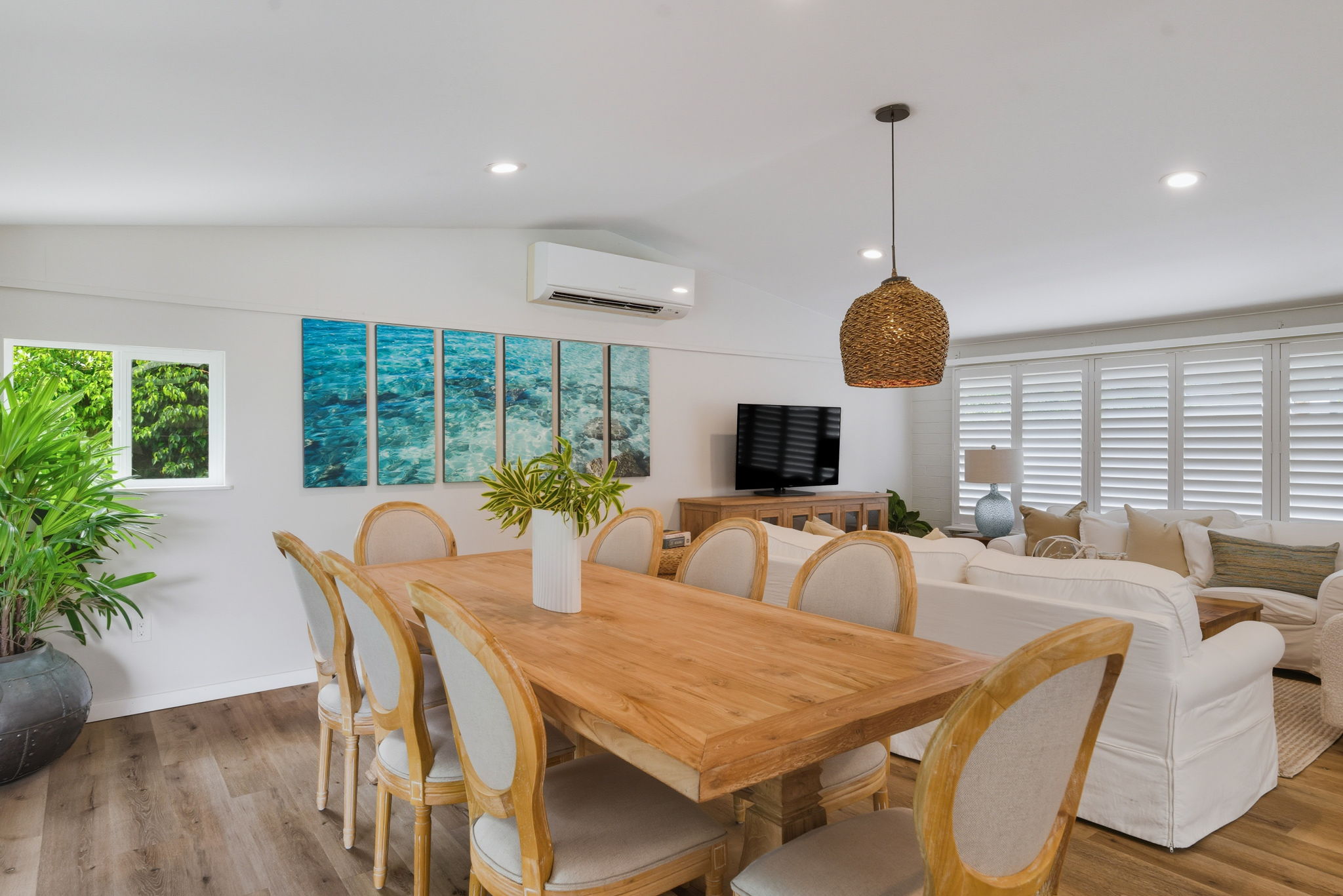 Dining Room to LR