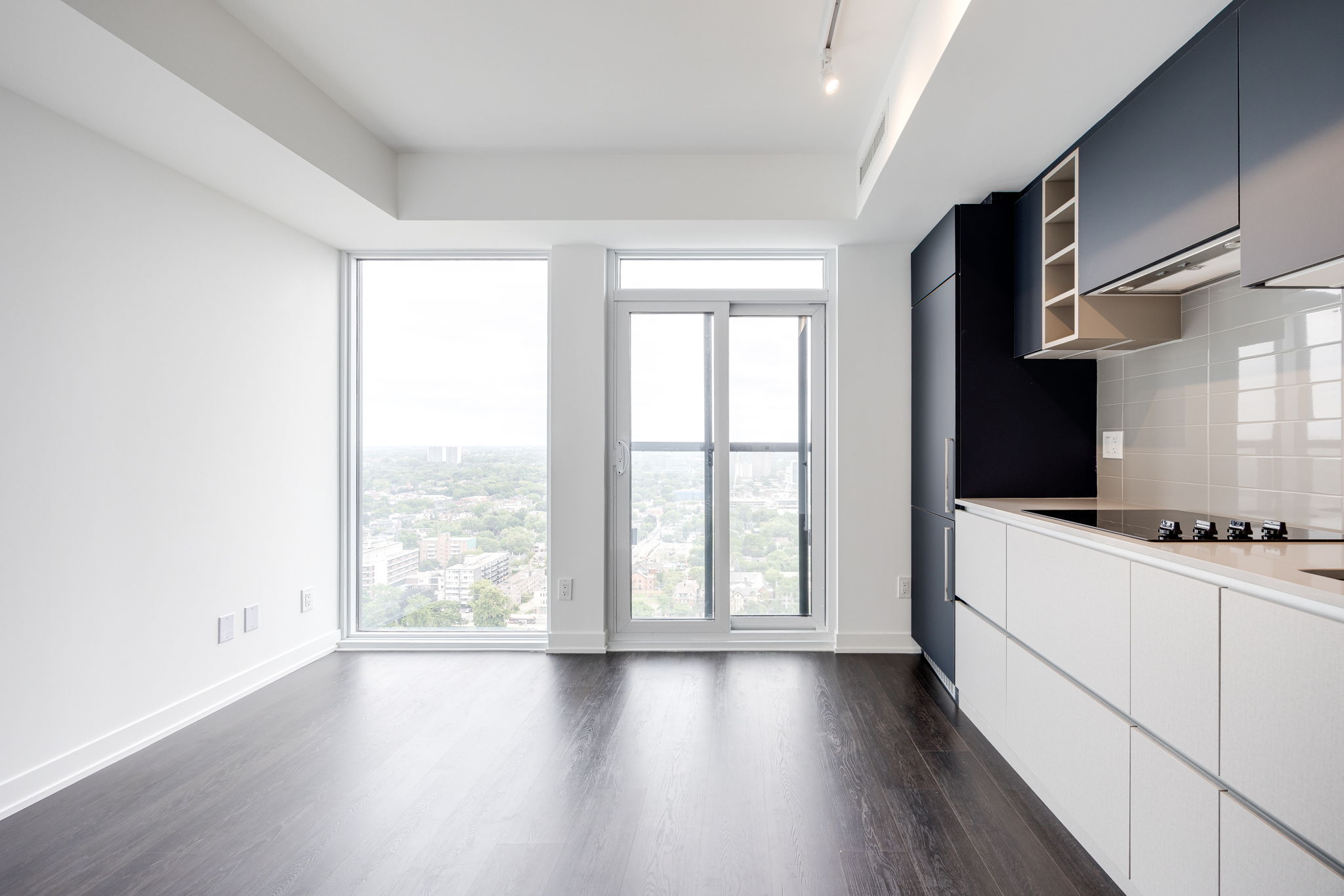 Toronto property showcase — delivered property photograph 5