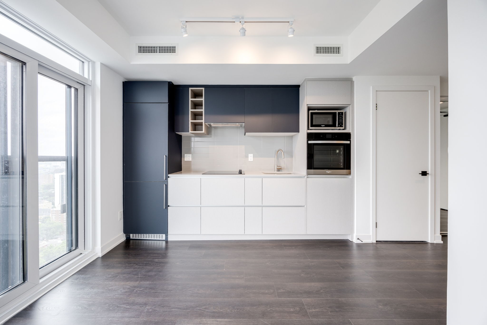 Toronto property showcase — delivered property photograph 10