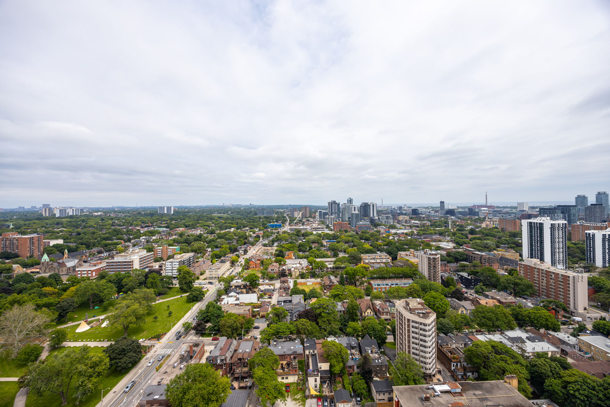 Toronto property showcase — delivered property photograph 18