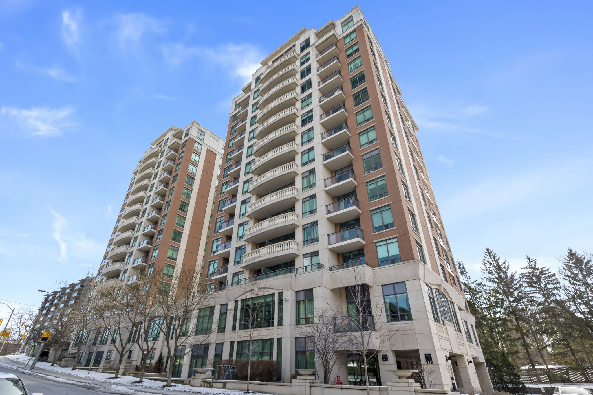 319 Merton St Unit 104 Toronto, ON M4S 1A7