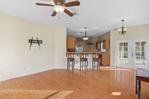 Breakfast Nook 1