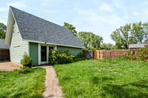  Photo 36