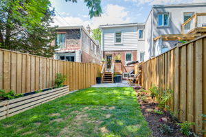  319 Queensdale Ave, Toronto, ON M4C 2B7, US Photo 64