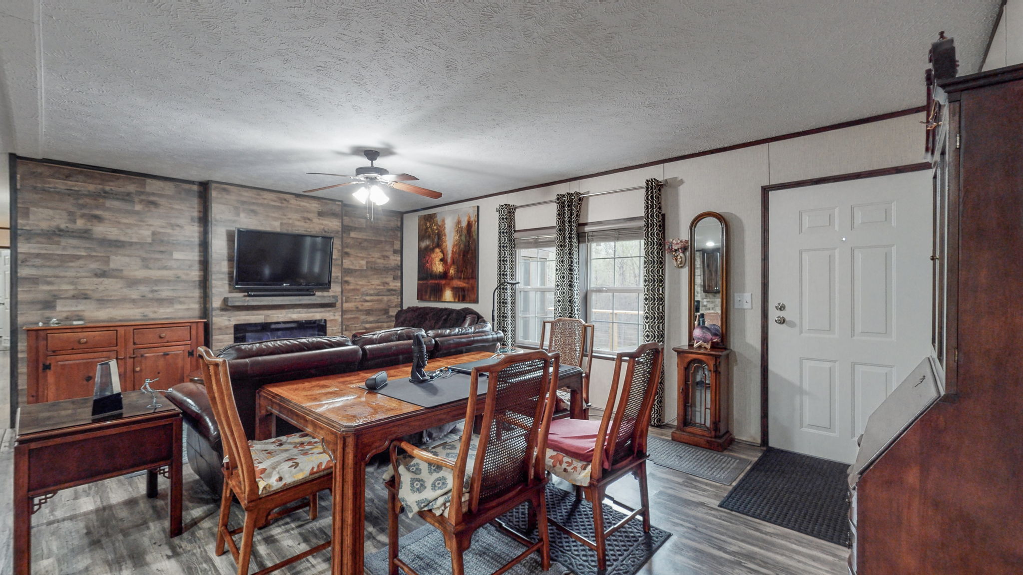 319 Stafford Rd, Puryear, TN 38251 Real 3D Space