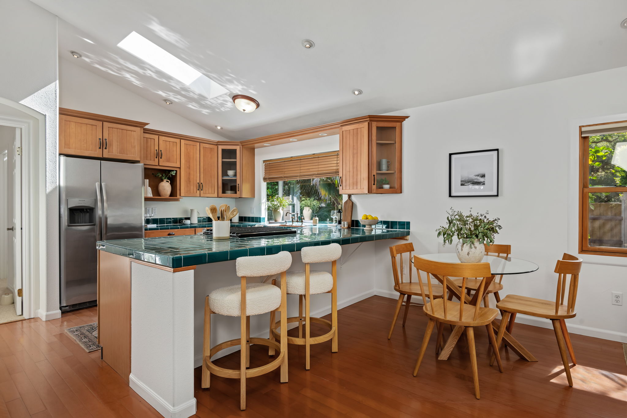 11-Dining - Kitchen