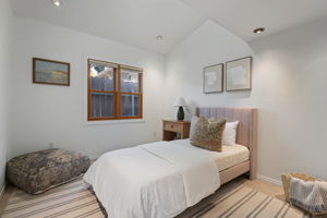 24-Bedroom 3