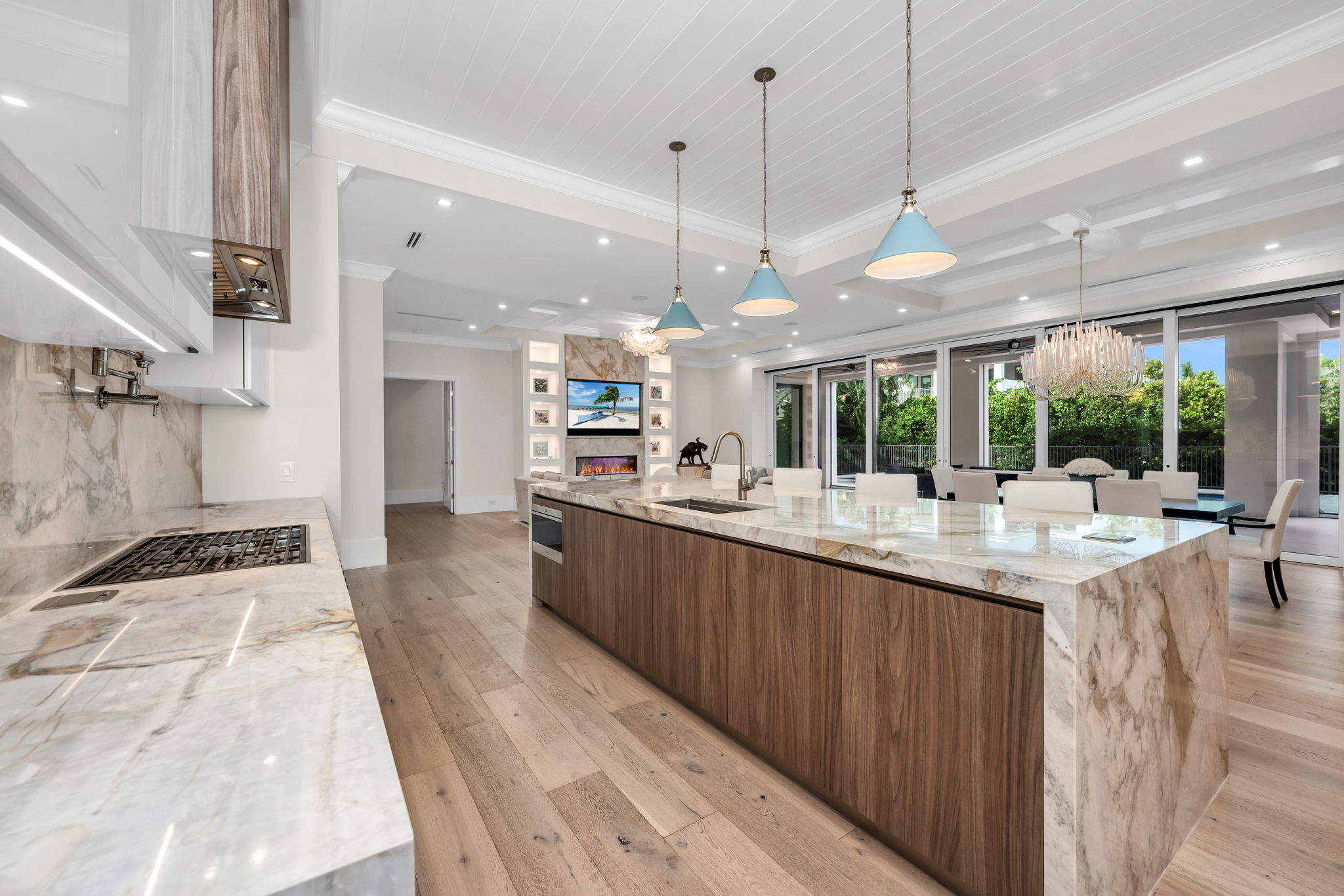 Kitchen - Living