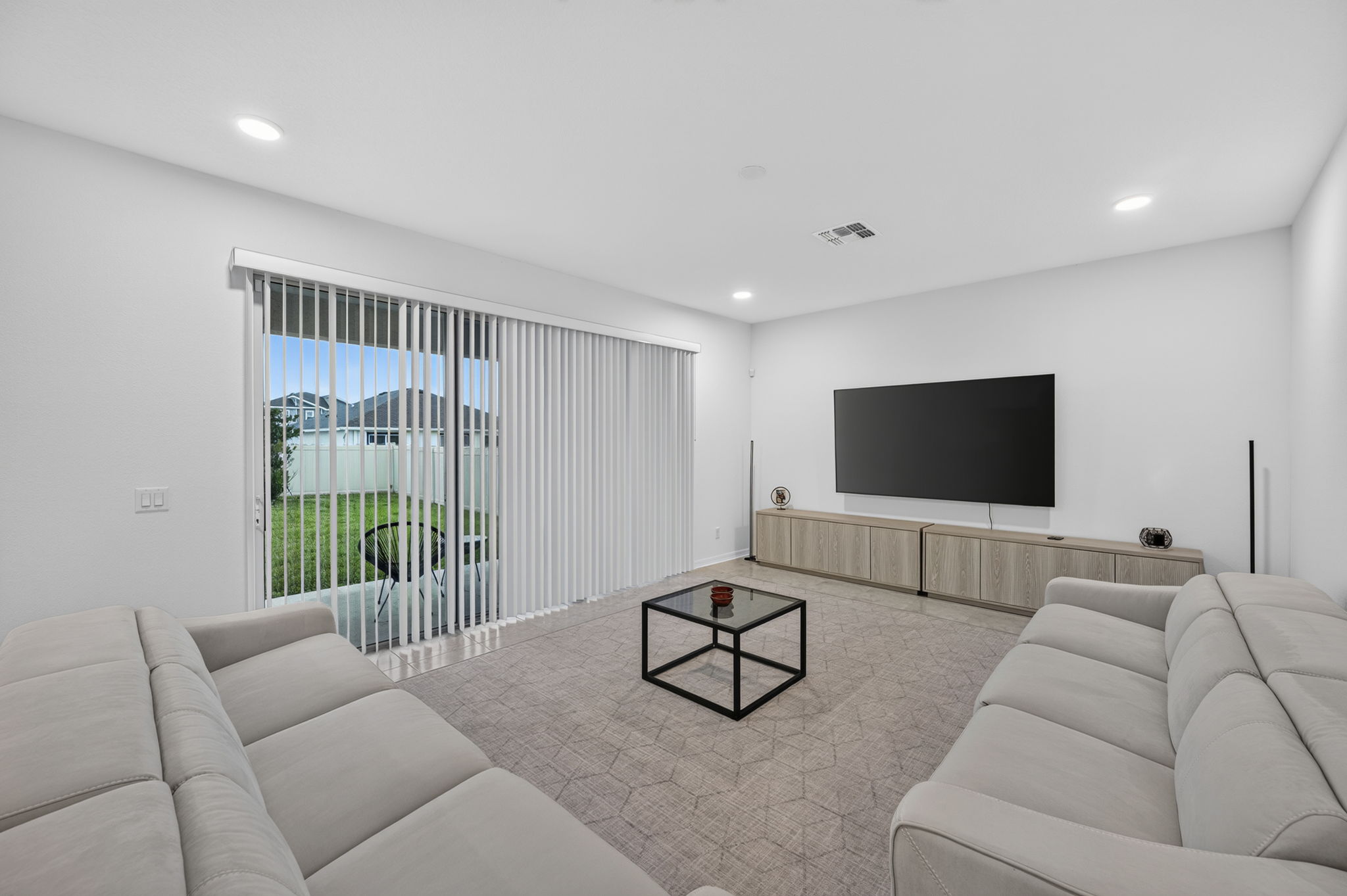Interiors (21)