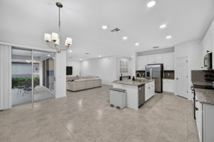 Interiors (18)