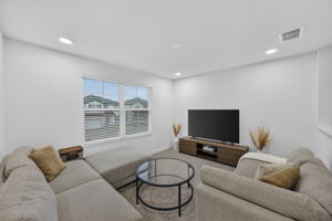 Interiors (27)