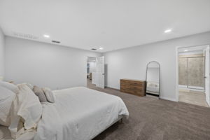 Interiors (31)