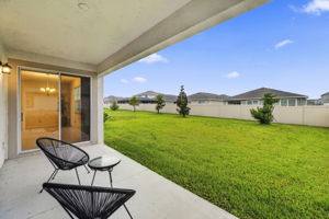 Rear Exteriors (4)