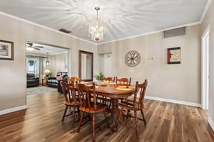 Elizabeth Ln-S0307-010.jpg