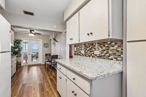 Elizabeth Ln-S0307-015.jpg