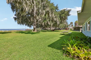 Elizabeth Ln-S0307-037.jpg
