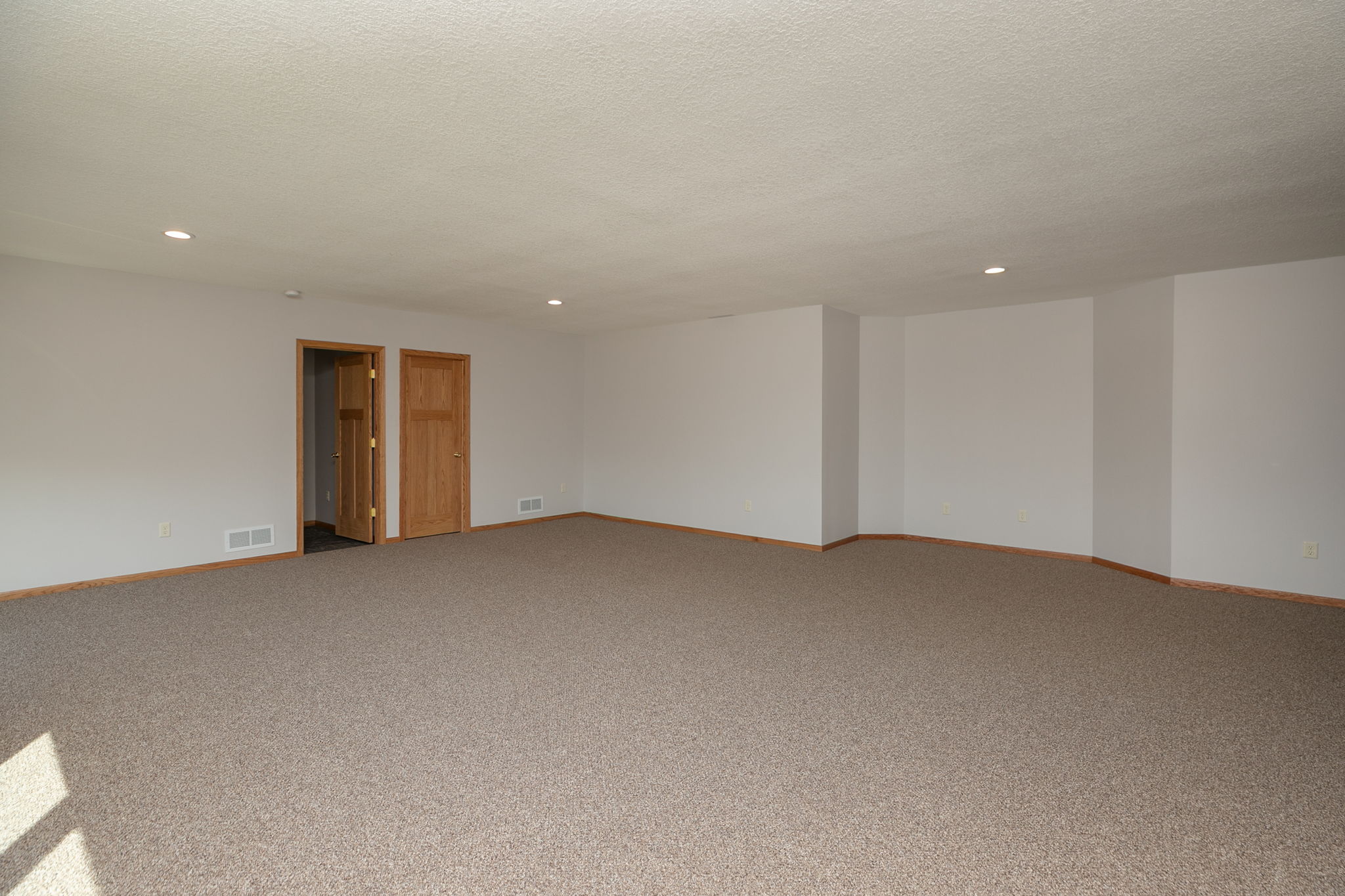 28-Family Room