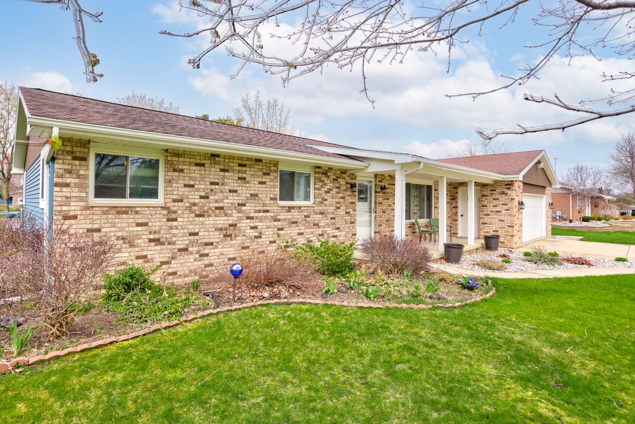 3197 Arbutus Dr, Saginaw, MI 48603, USA Photo 4