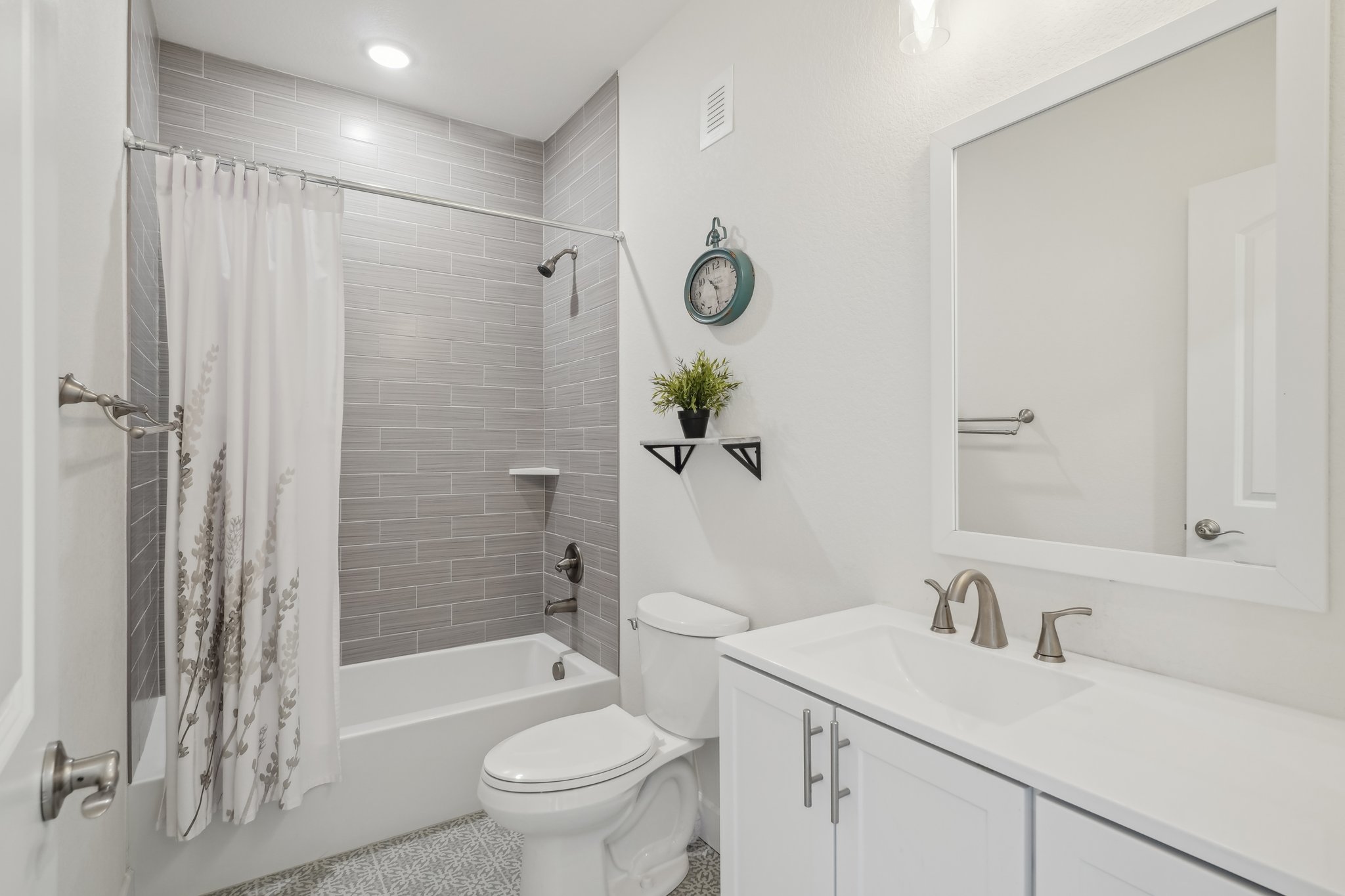 Cool Meadow Pl-053.jpg