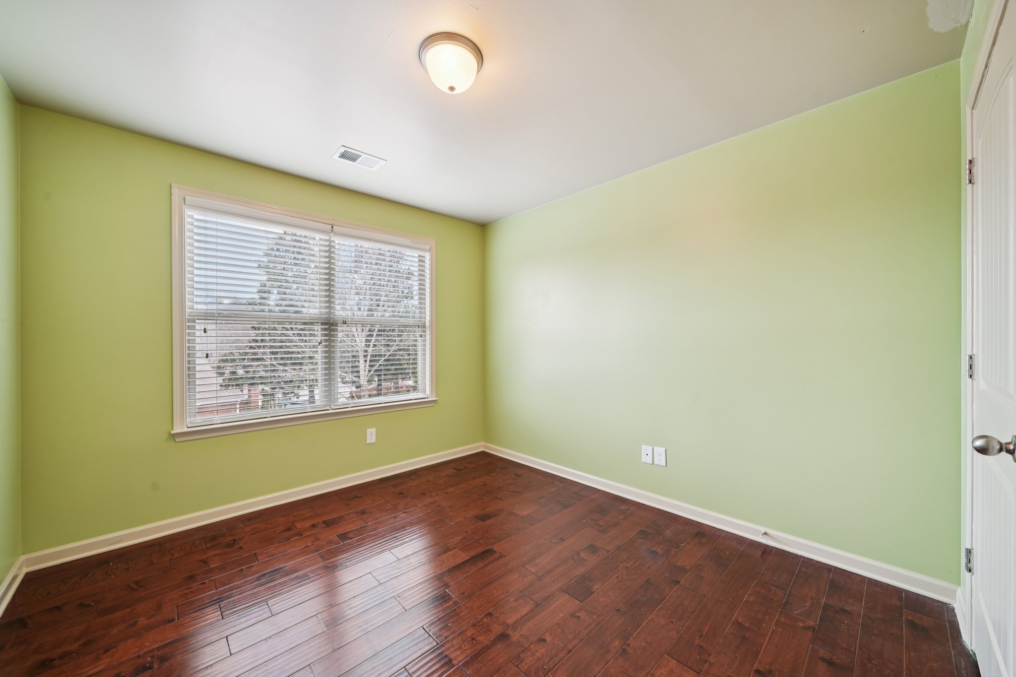 Garden Glade Ln-S0602-022.jpg