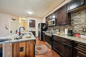 Garden Glade Ln-S0602-013.jpg